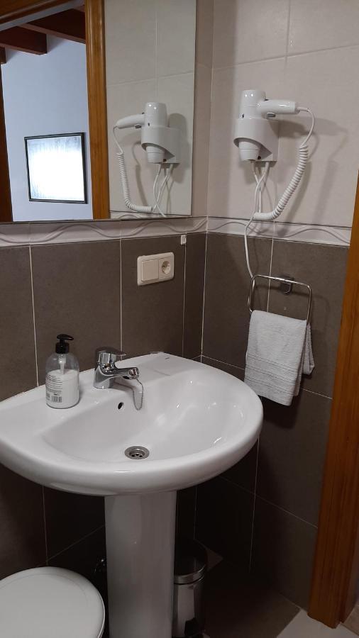 El Puentin Del Sella Con Wifi Y Parking Gratuito Apartment Cangas de Onis Exterior photo