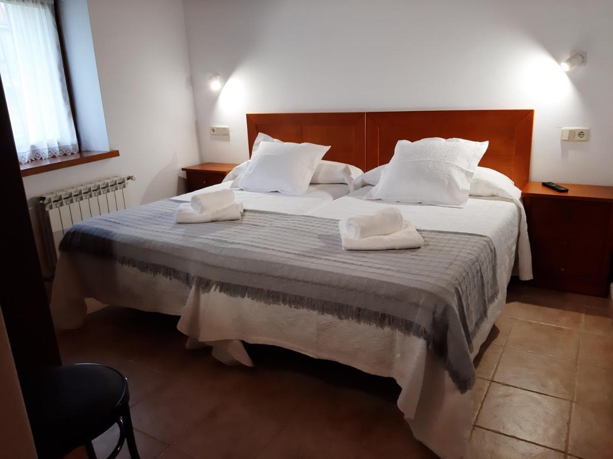 El Puentin Del Sella Con Wifi Y Parking Gratuito Apartment Cangas de Onis Exterior photo